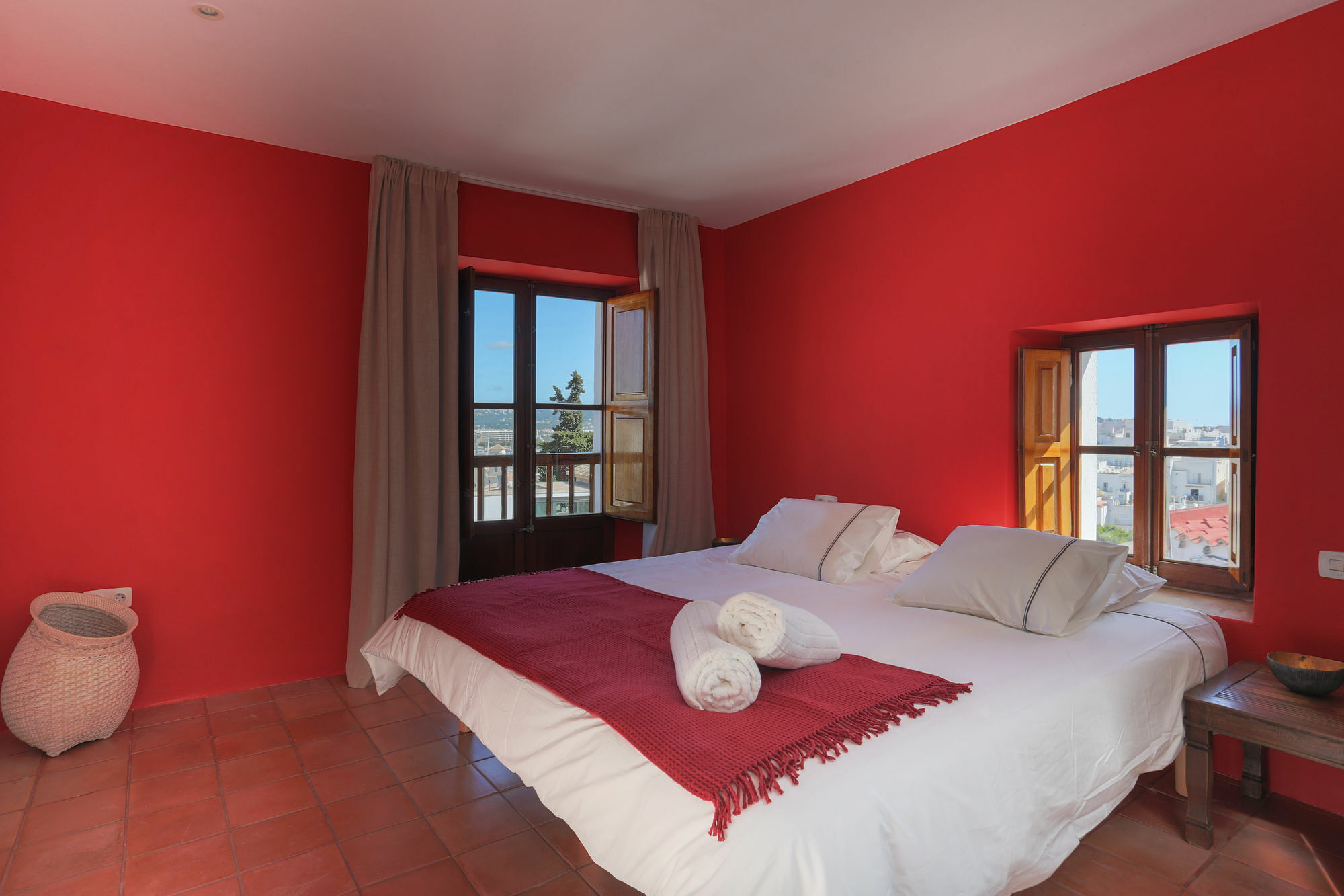 Apartamentos Xereca - Dalt Vila III อิบิซาทาวน์ ภายนอก รูปภาพ